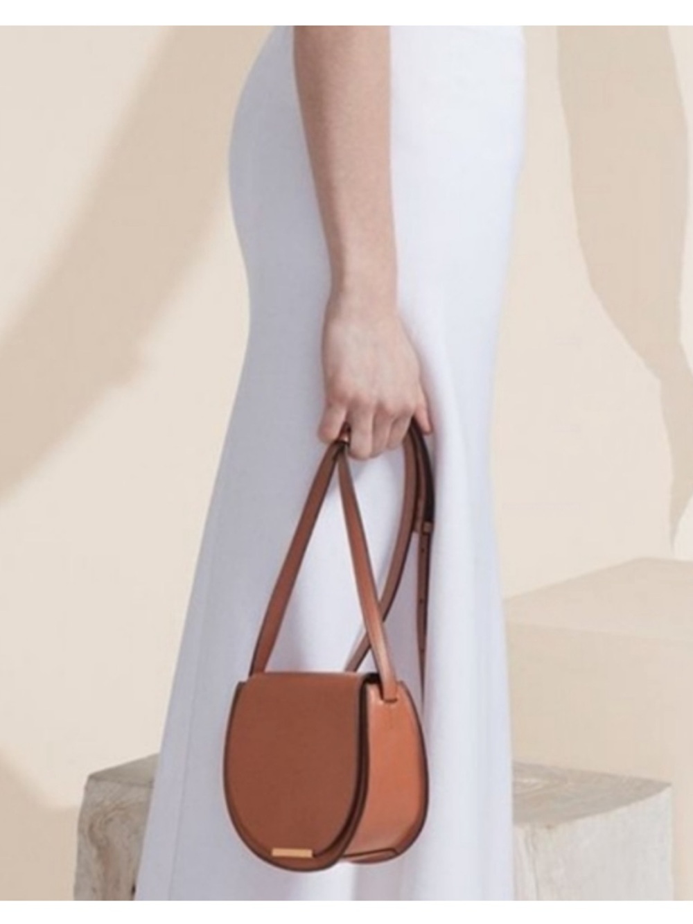 Cuyana mini flap saddle bag leather crossbody shoulder purse caramel tan camel - Picture 14 of 15